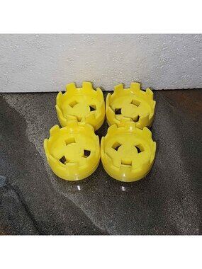 1976 GENERAL MILLS FUN GROUP VINTAGE AMUSEMENT Replacement Castle Tower Caps.  B